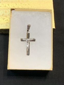 Sterling silver pendant!!