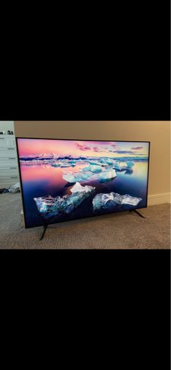 Large Flat Screen TV Samsung 55” 4K QLED