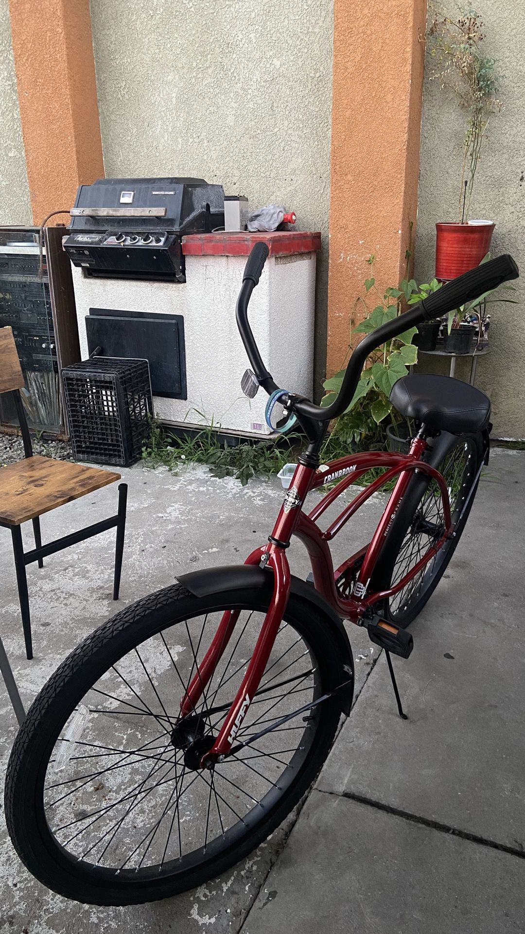 Huffy Cranbrook Cruiser Bike