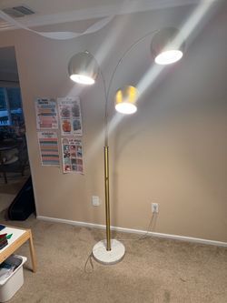 Floor lamp