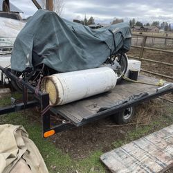 8’ 7’ Flatbed tilt trailer