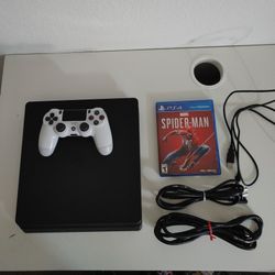 Playstation 4 Slim 1TB