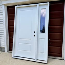 Brand New Fiberglass Front Door / Entry Door With Sidelight