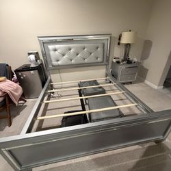 California King Size Bed Frame With 1 Side Table