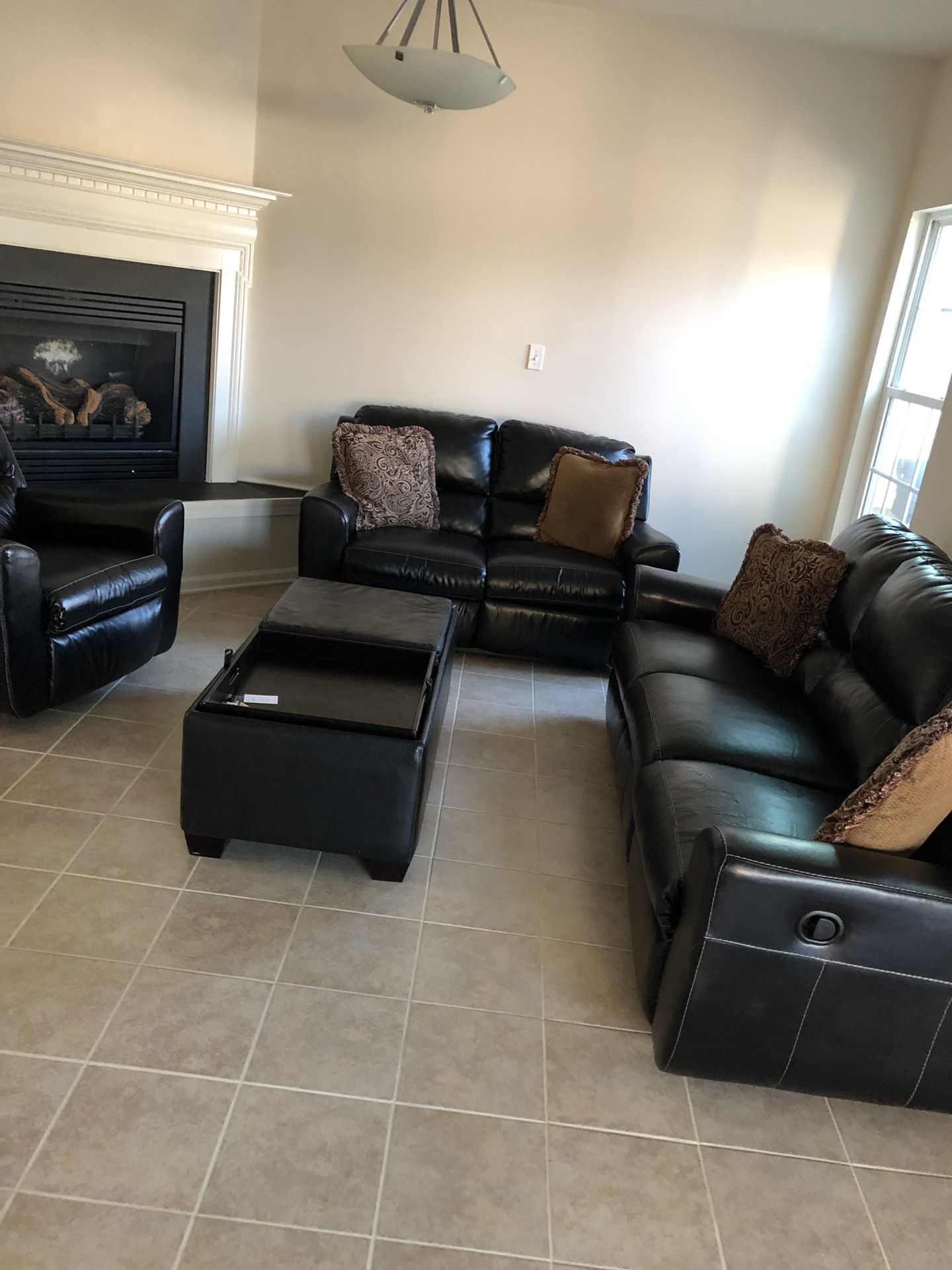 4 piece recliner couches with pillows
