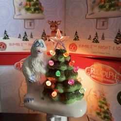 Christmas tree bumble nightlight