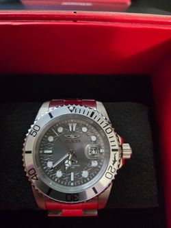 Invicta Pro Diver (50889) silver faced watch