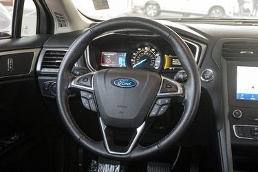 2020 Ford Fusion Thumbnail