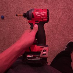 milwaukee drill