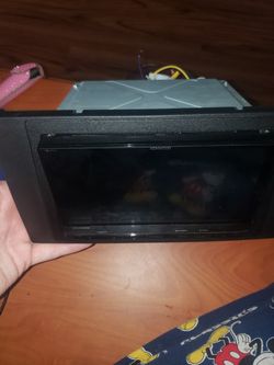 Kenwood touch screen radio gps bluetooth