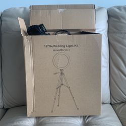 12’m Selfie Ring Light Kit 