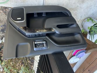 Denali 2015-2019 Driver Door Panel