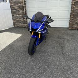 2017 Yamaha R6