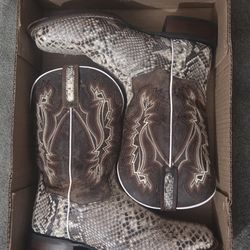 10.5 EE Dan Post BRUTUS (LIKE NEW)