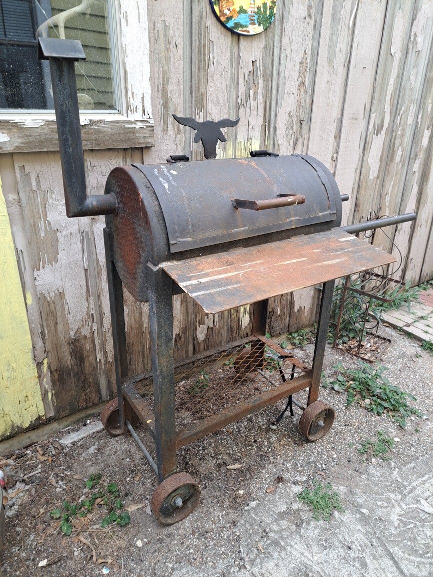 Iron BBQ PIT....asador De Fierro