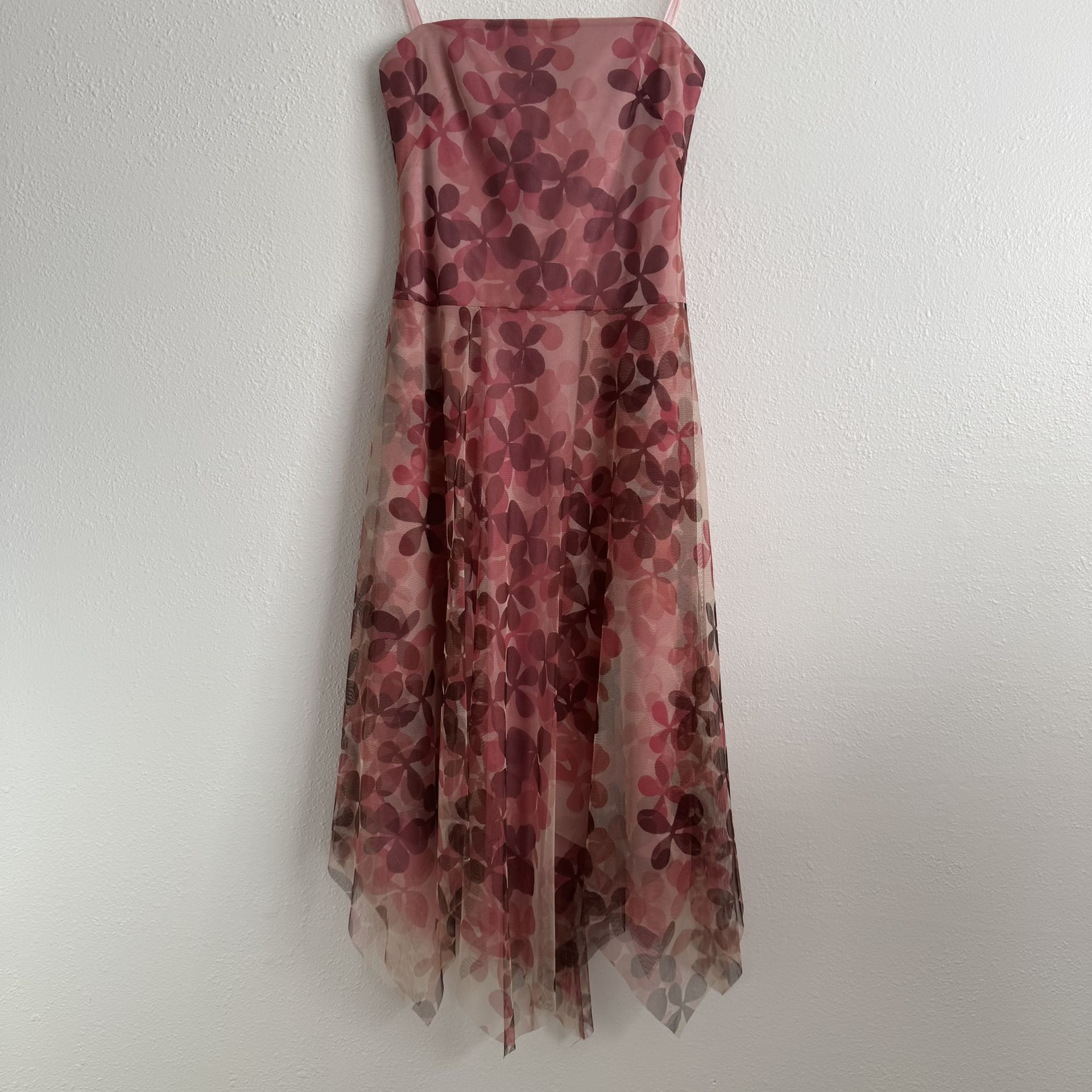 BCBGMAXAZRIA Y2K Pink Mauve Floral Print Tulle Strapless Handkerchief Midi Dress