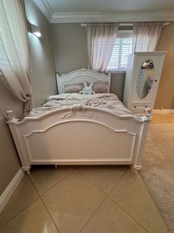 Full White Panel Bed with Twin Trundle girls bedroom set ,White wardrobe with drawer