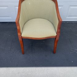 Vintage Mahogany Barrel Chair