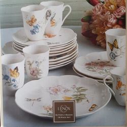 Lenox Butterfly Meadow 18 PC Set