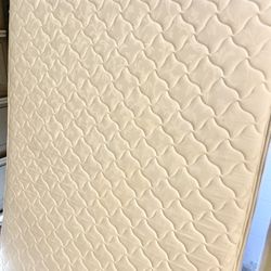 Queen Mattress And Box Spring 