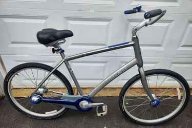 Trek Lime, 3 Speed Automatic Shifting,  Large 21.5" Aluminum,  Hybrid/Comfort/Cruiser Bike