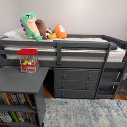 Kids bunk bed