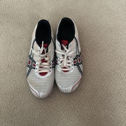 ASICS Distance Spikes - Size 9.5