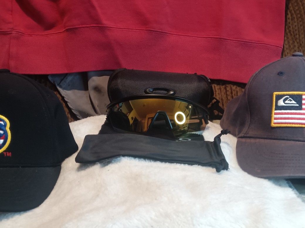 The Perfect Gift For Your loved One Oakley Sunglasses