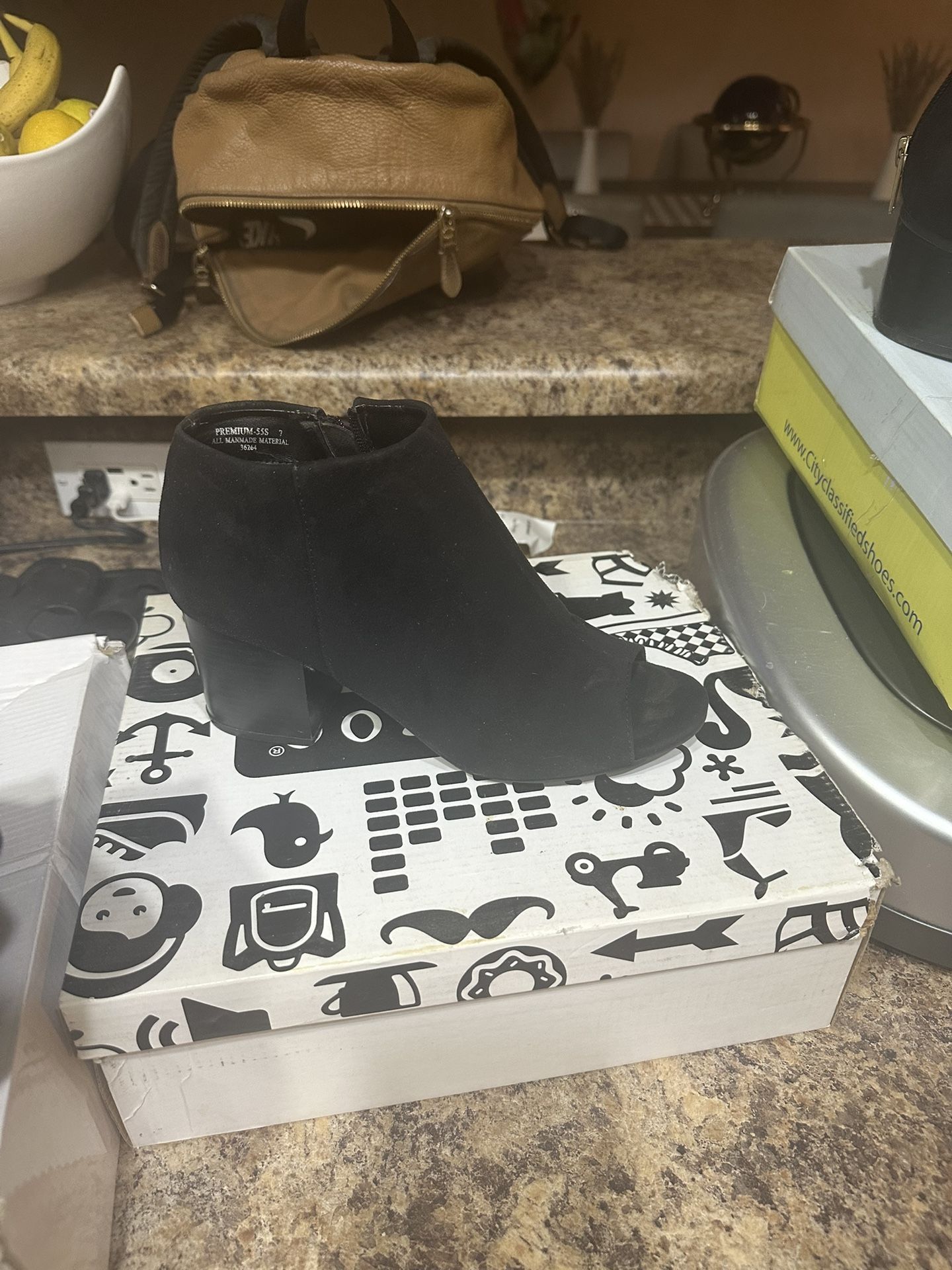 Women’s booties boots