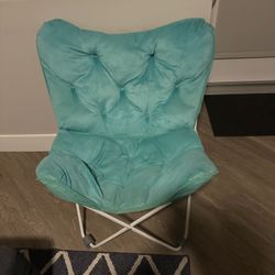 Collapsible Cushioned Chair 