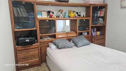 Behind bed wood storage - free