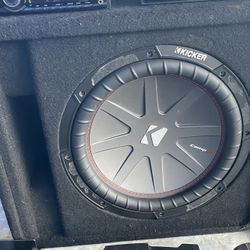 Kicker 12”subwoofer Box