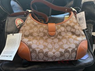 Coach Signature Hampton Hobo Bag – NEW WITH TAGS