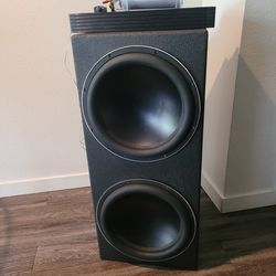 2 15inch subwoofers box and amp