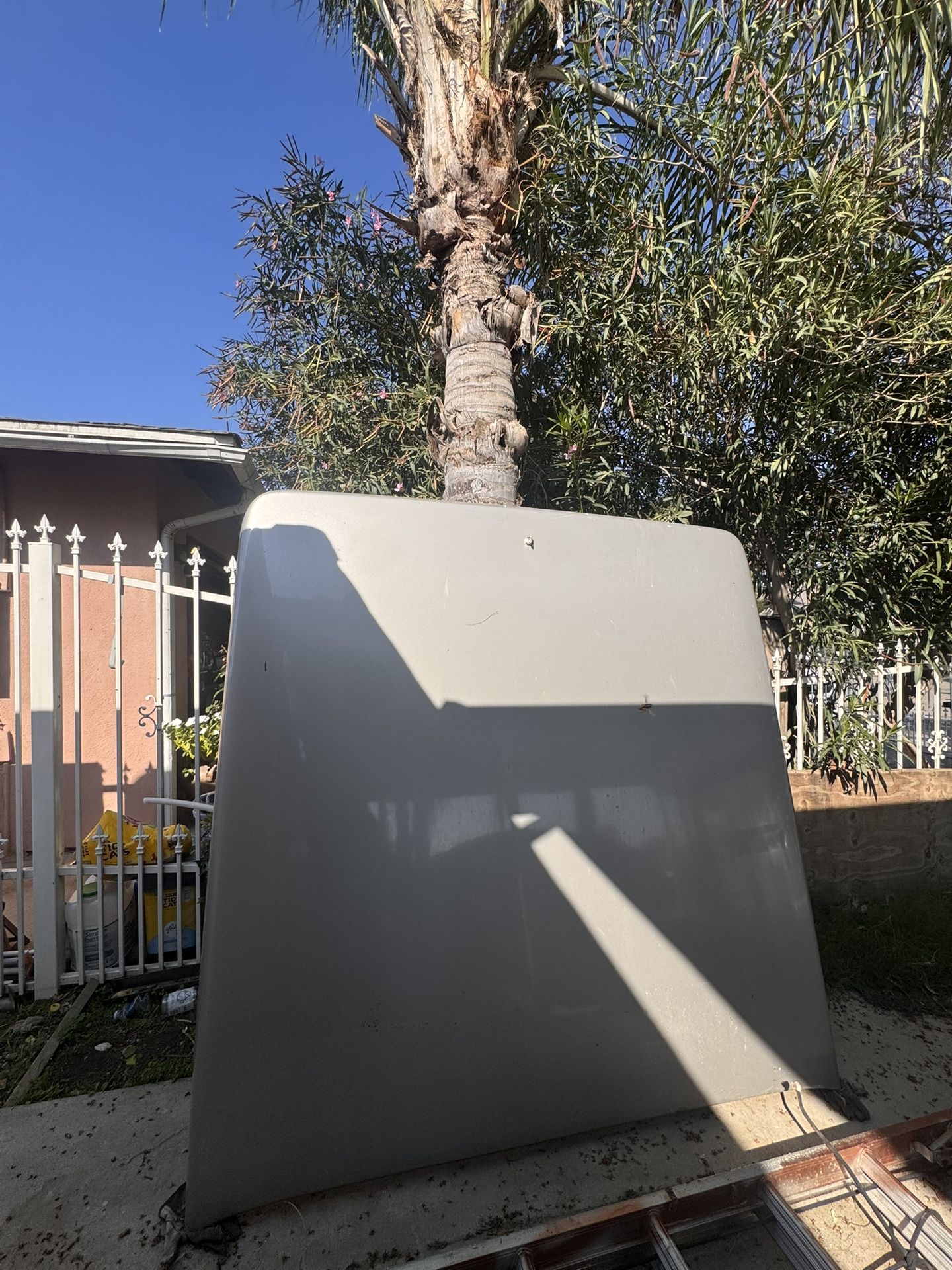 2007 chevy d cab v bed TRUCK COVER