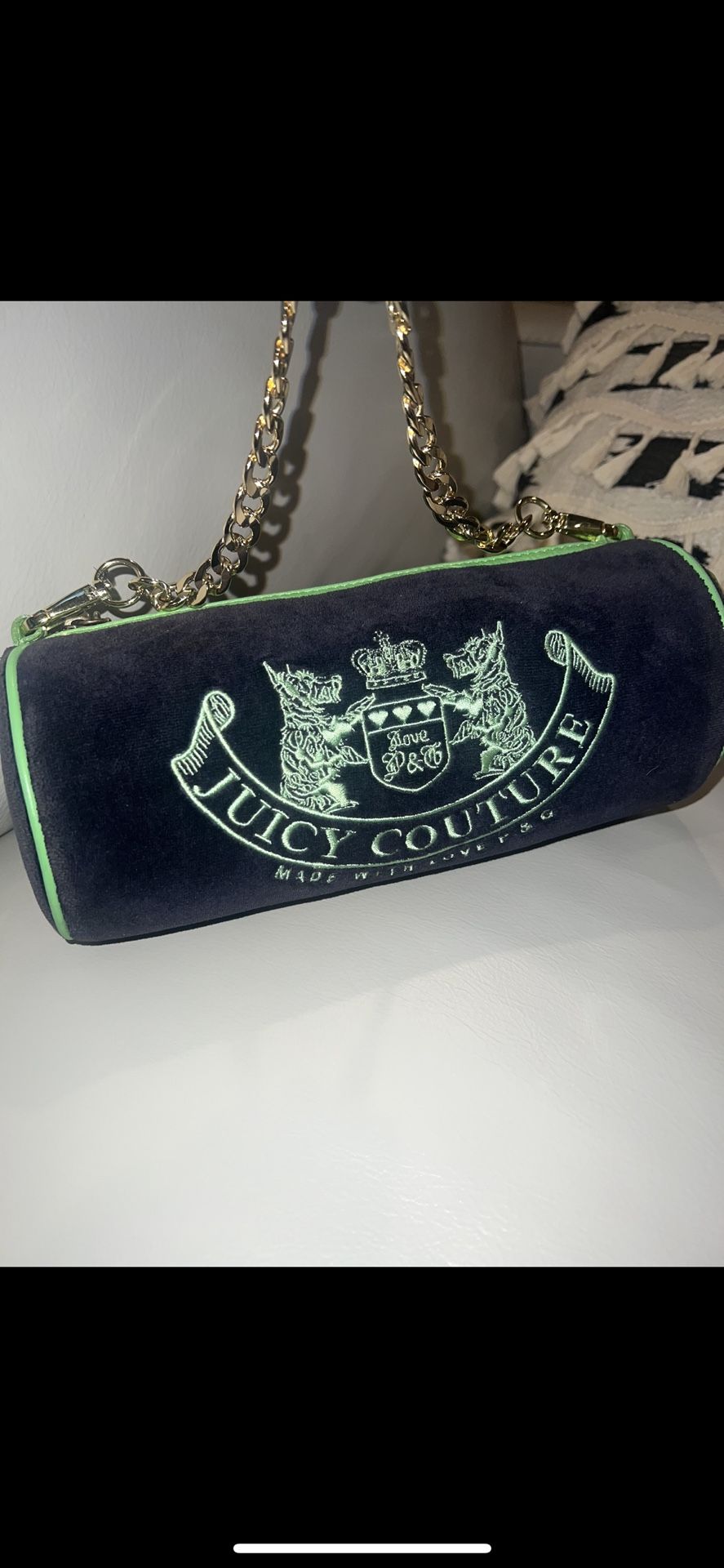 extremely rare Juicy Couture mini barrel bag 🍒