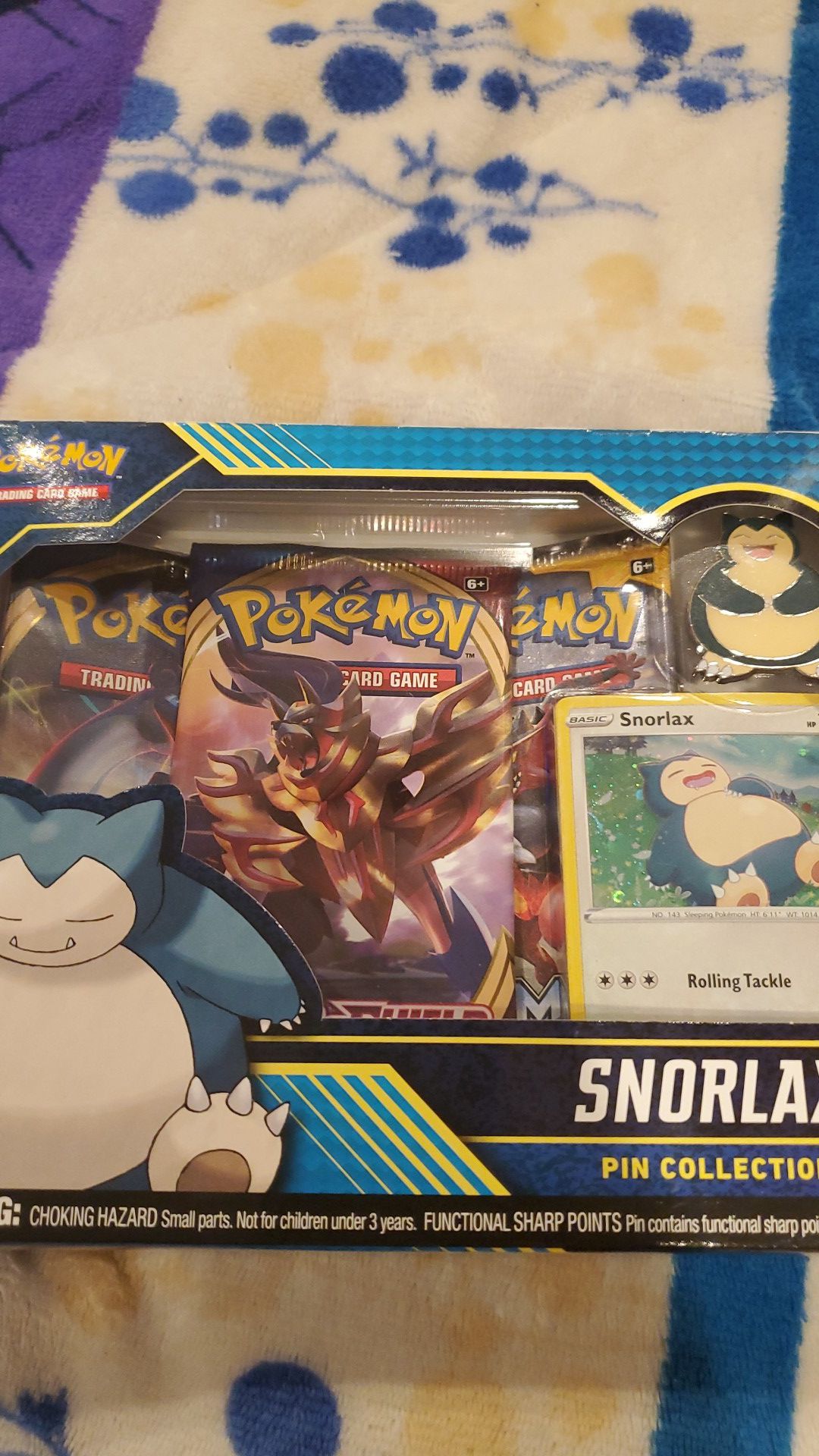 Snorlax pin collection pokemon trading card