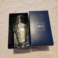 NEW MIKASA Bridal Lily Vase.  Small Vase.  Bud Vase.  5" Tall.   