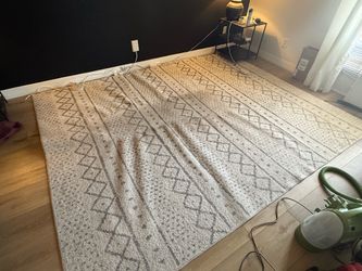 Area rug