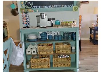 Coffee bar