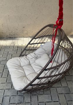 Egg chair