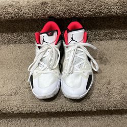 Air Jordan XXXVII Low Men’s Size 8