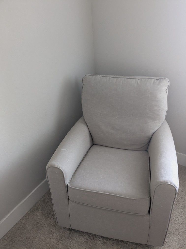 Rocker/Nursing Chair