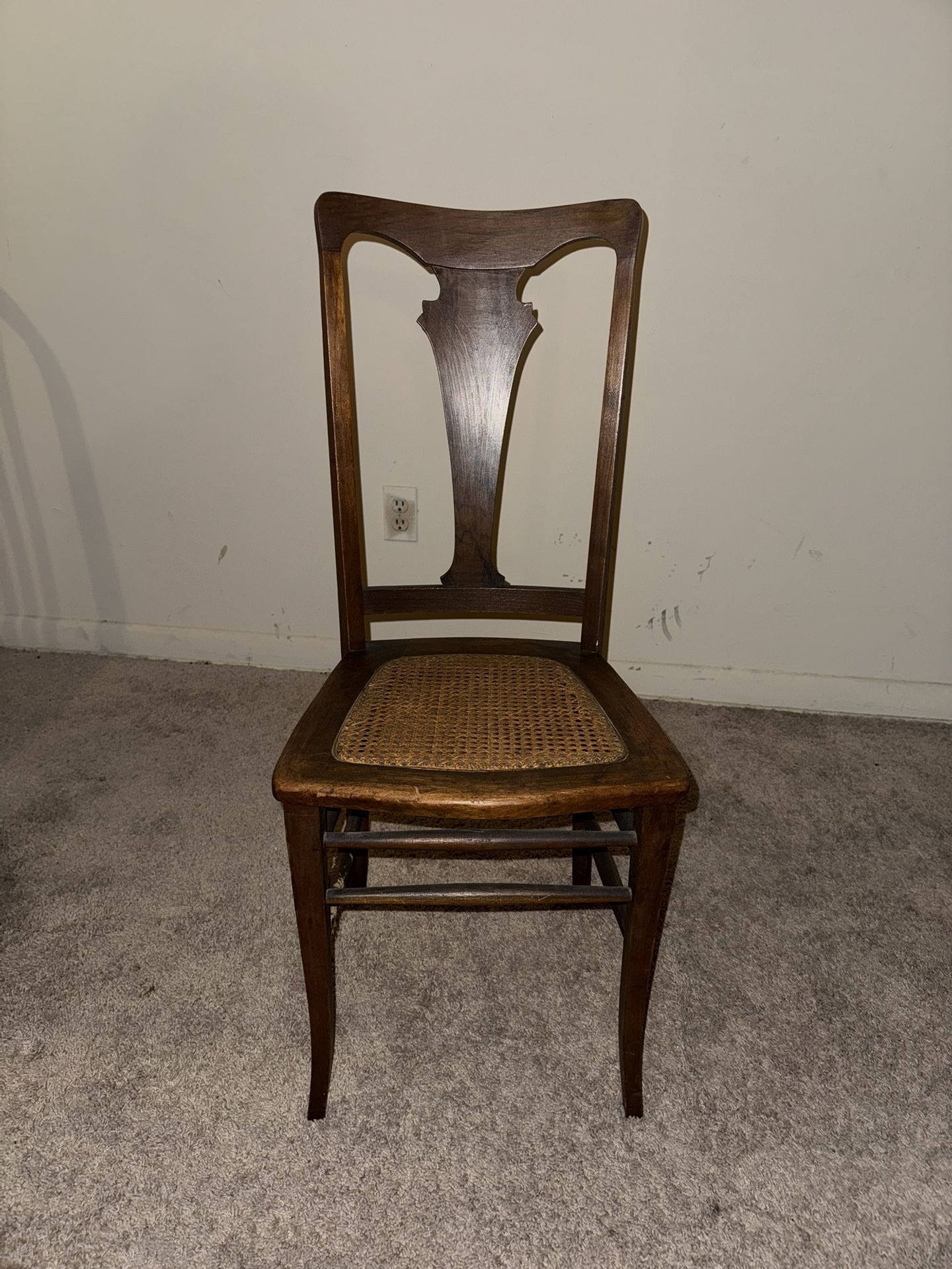 Vintage Thonet-Style Bentwood Cane Side Chair – Carved Back, Small Seat Tear