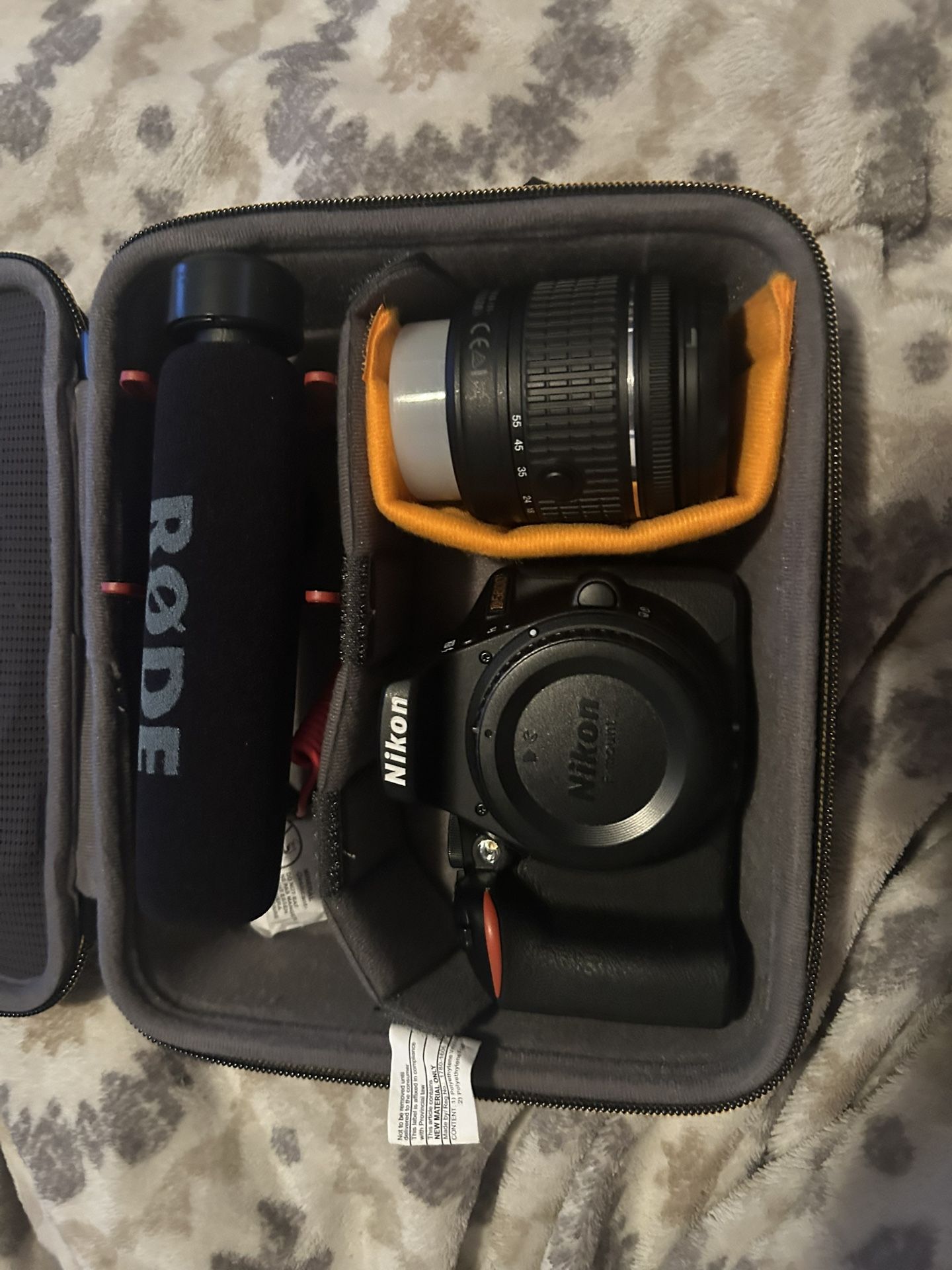 Nikon D5600 DSLR