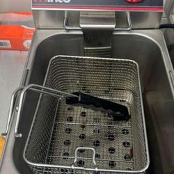 Deep fryer, electric sinsgel 16 Lb capacity oil 