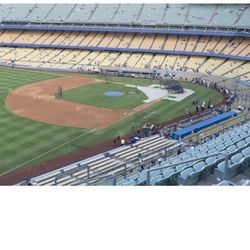 Dodger Tickets Aisle seats 6/16