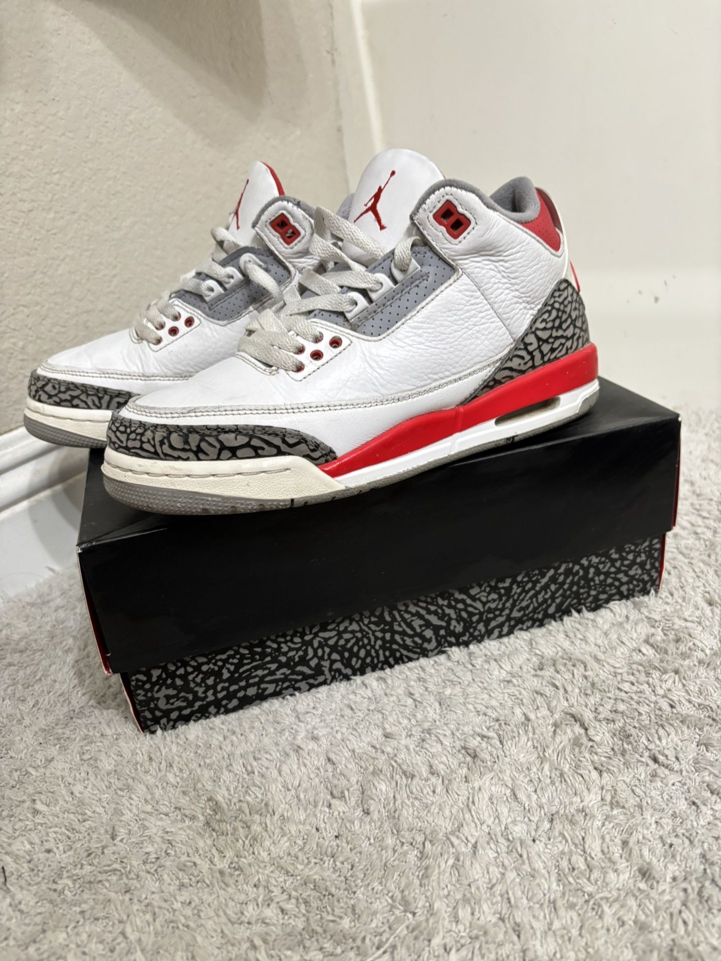 Jordan 3s