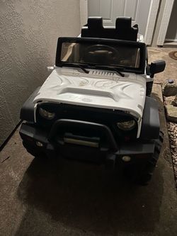 Jeep Ride On Toy White Electric No Battery