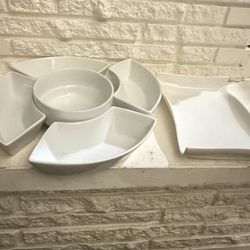 6 Piece White Glass Party Tray Or Platter Trays With Round Bowl In The Middle 